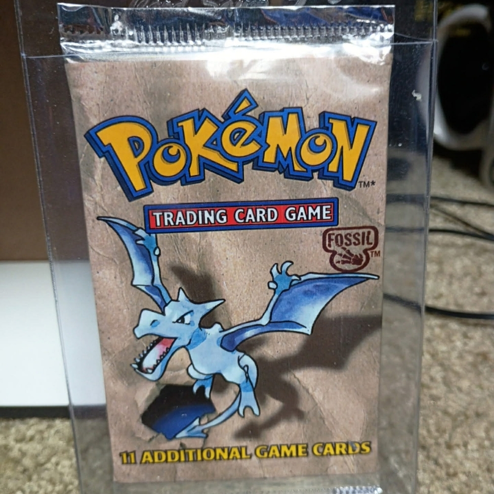 Vintage Pokemon WOTC Pterodactyl Pack Sealed, Not First Edition